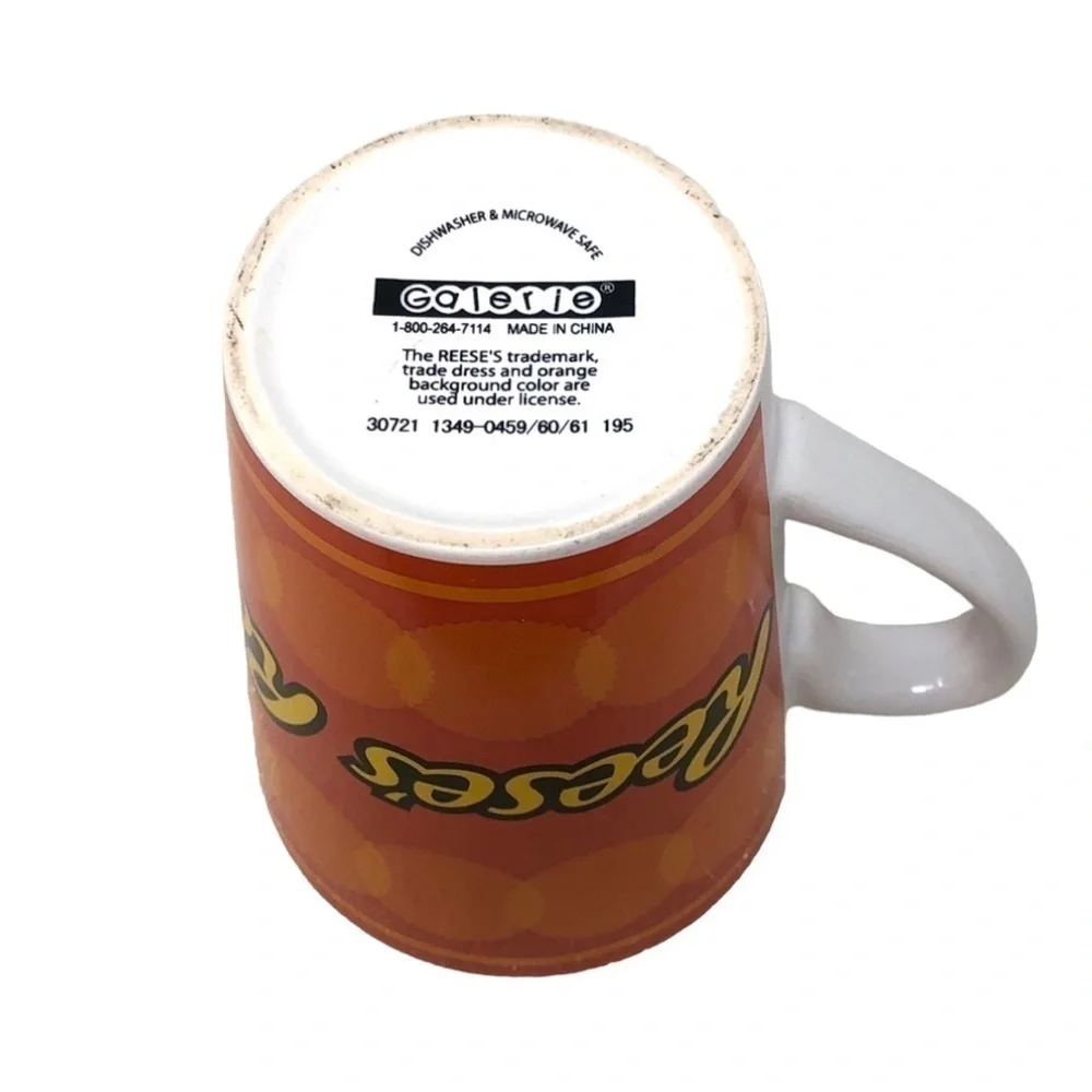 🌺 Reese's Peanut Butter Cups Novelty Coffee Mug